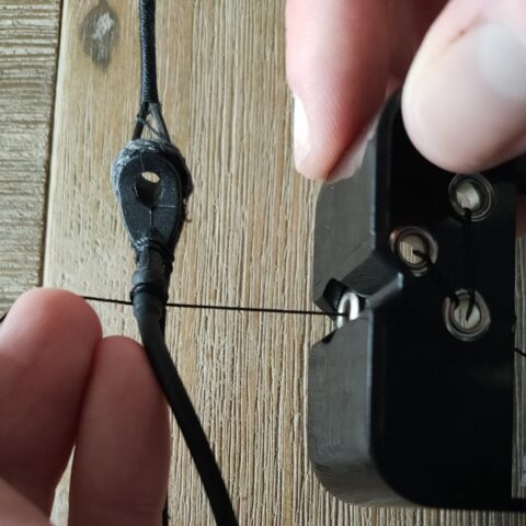 How to properly attach a peep sight 